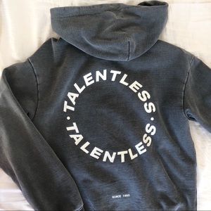 TALENTLESS CIRCLE LOGO HOODIE